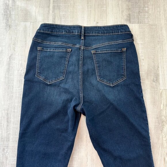 Old Navy Rockstar Jeans Women’s 16 Dark Wash Skinny Mid Rise Ankle Zip Stretch - Picture 5 of 10